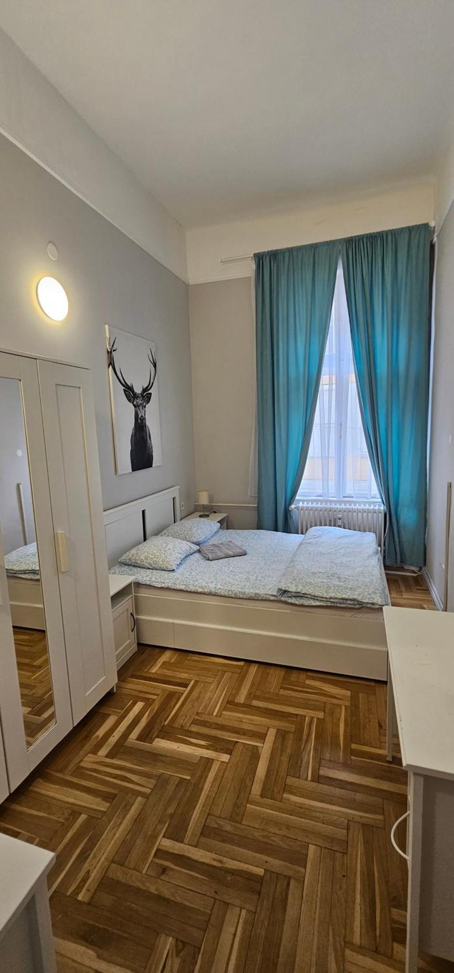 Central Dob Apartman Budapest Exteriör bild
