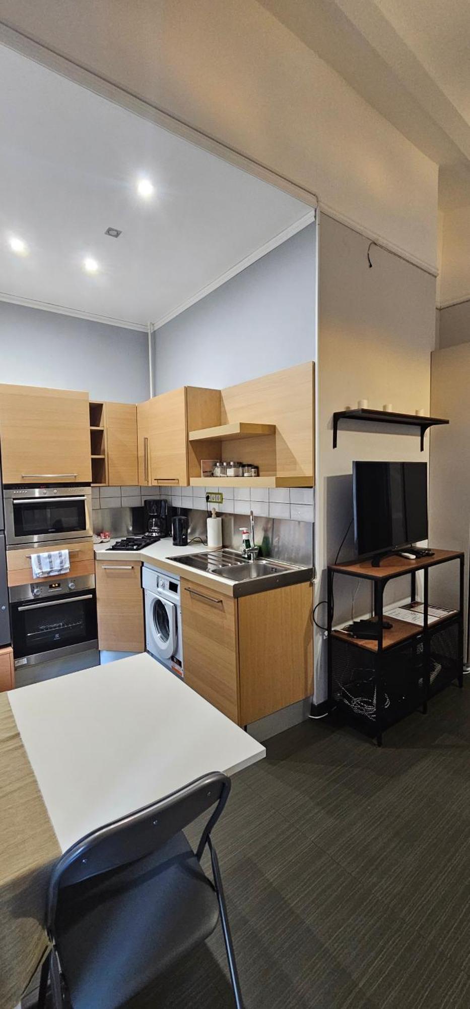 Central Dob Apartman Budapest Exteriör bild