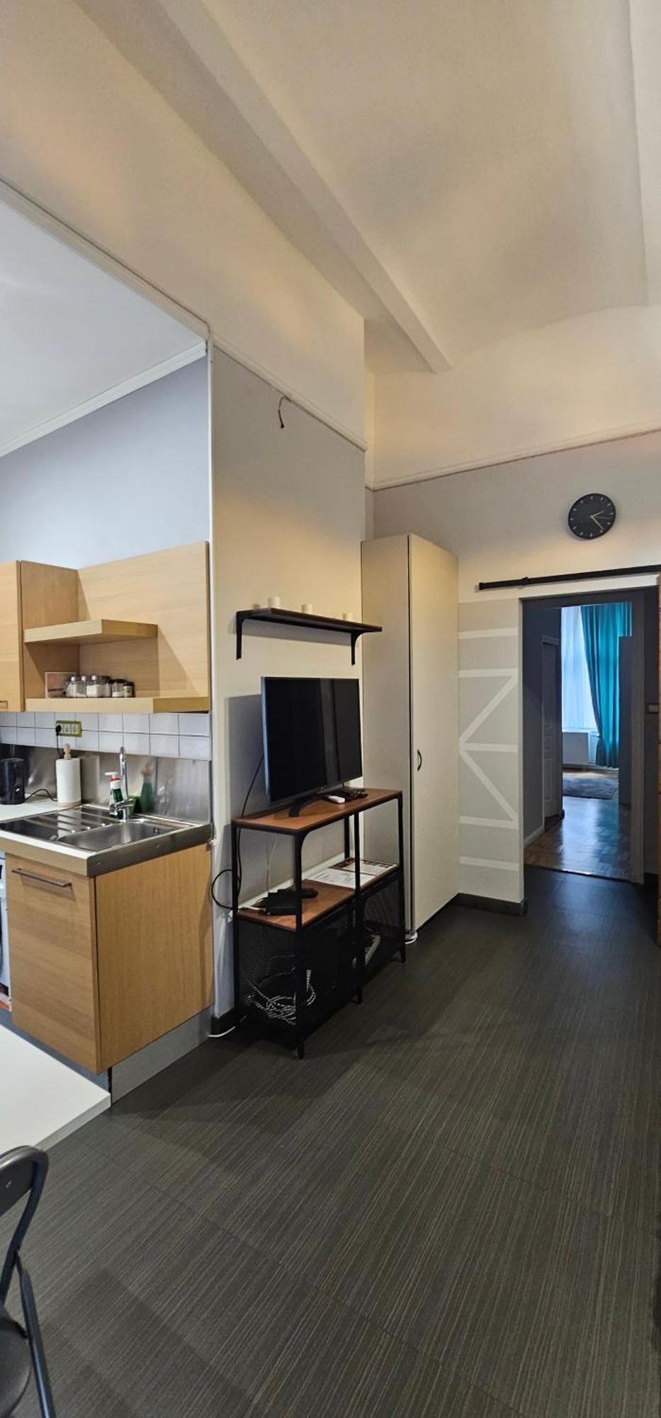 Central Dob Apartman Budapest Exteriör bild